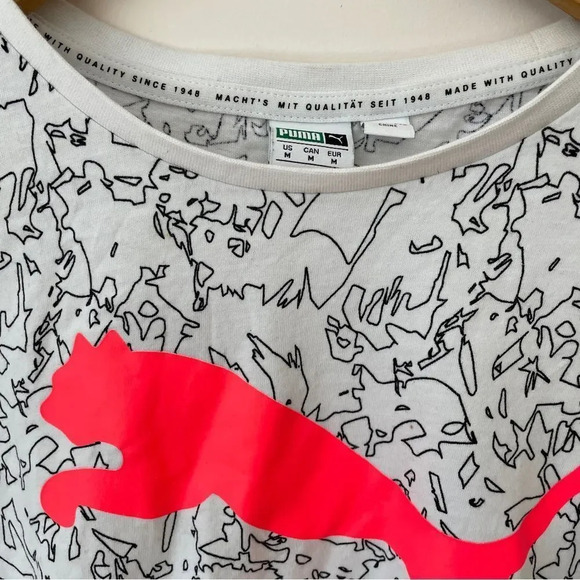NWOT Puma t-shirt  with neon cheetah on black and white graphic pattern‎ - Picture 3 of 6